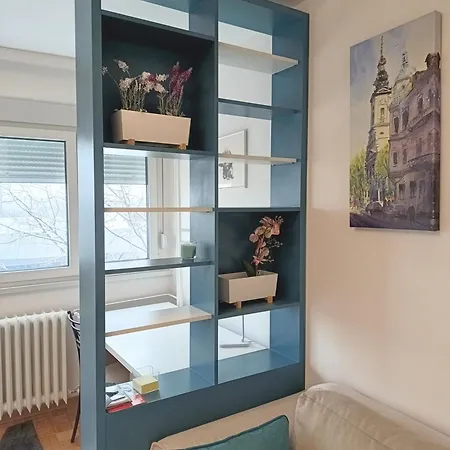 Novobeogradska Prica