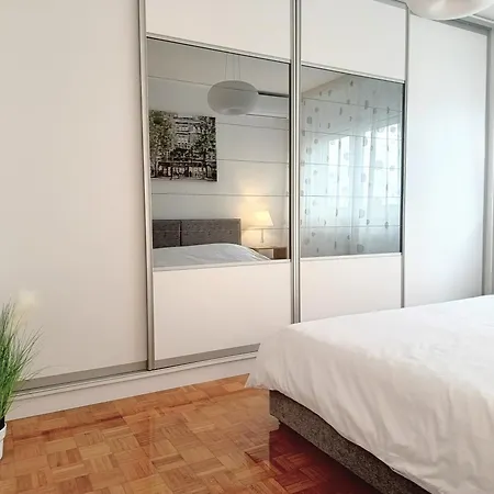 Novobeogradska Prica アパート *